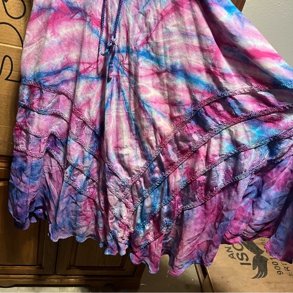 Sapogee World Queen Tie-Dye Pink, Blue, Purple Women's Dress; OS Fit - Picture 13 of 13